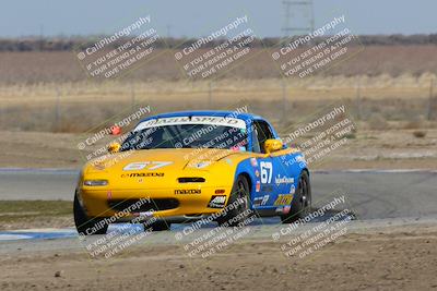 media/Feb-19-2022-Cal Club SCCA Super Tour (Sat) [[420969159b]]/Group 2/Race (Grapevine)/